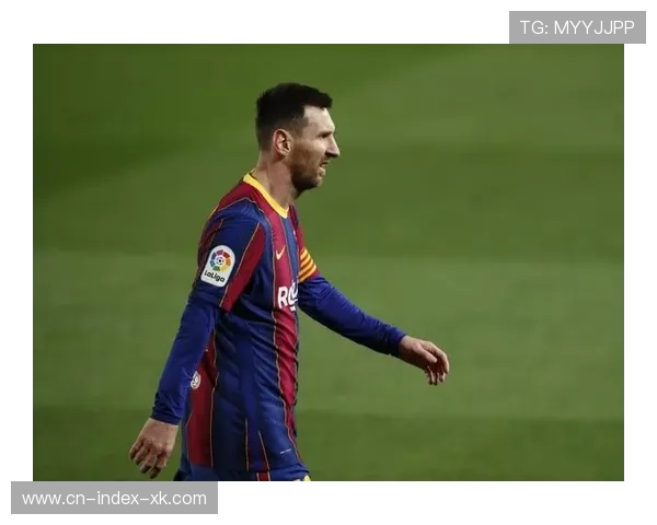 巴萨踢出行云流水般足球——领略足球艺术的极致魅力